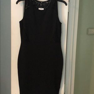 Little black (mini) dress